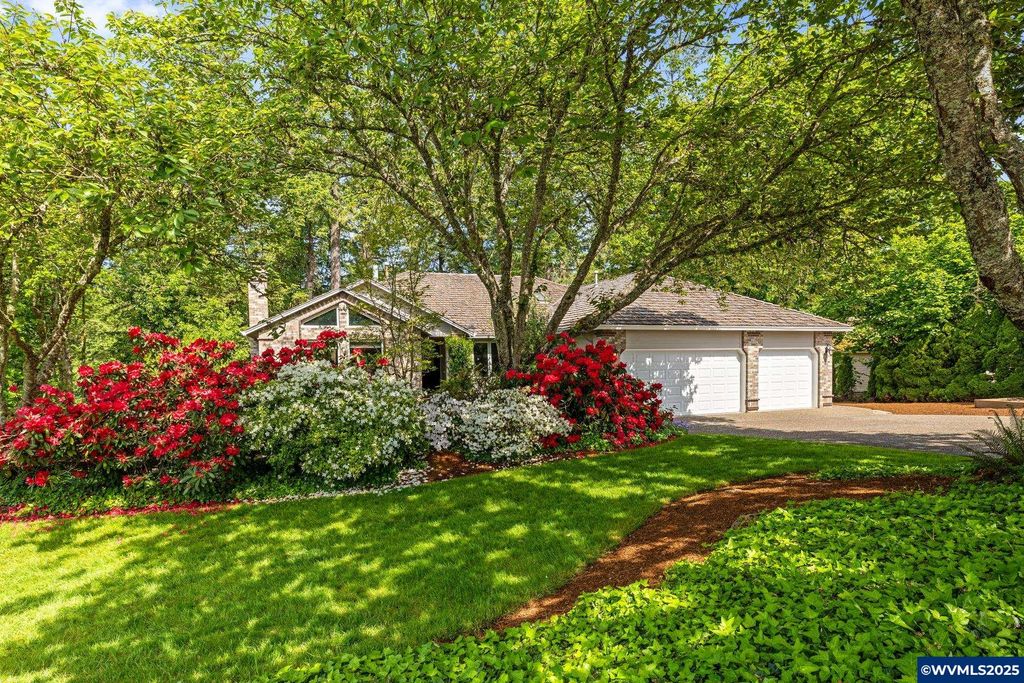 Image 46 of property listing at 4509 NE Blue Heron Ct, Newberg, OR 97132