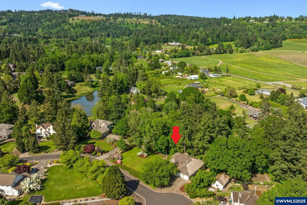 Image 48 of property listing at 4509 NE Blue Heron Ct, Newberg, OR 97132