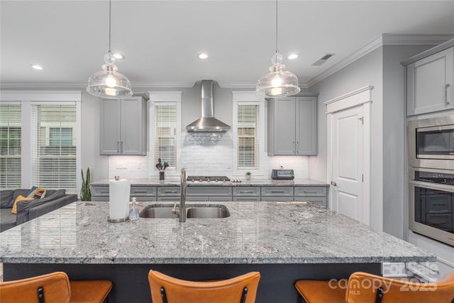 518 Sweet Birch Park Lane, Black Mountain, NC 28711