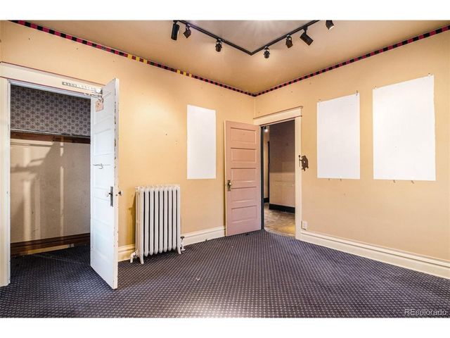 4037 E 17th Avenue Pkwy, Denver, CO 80220