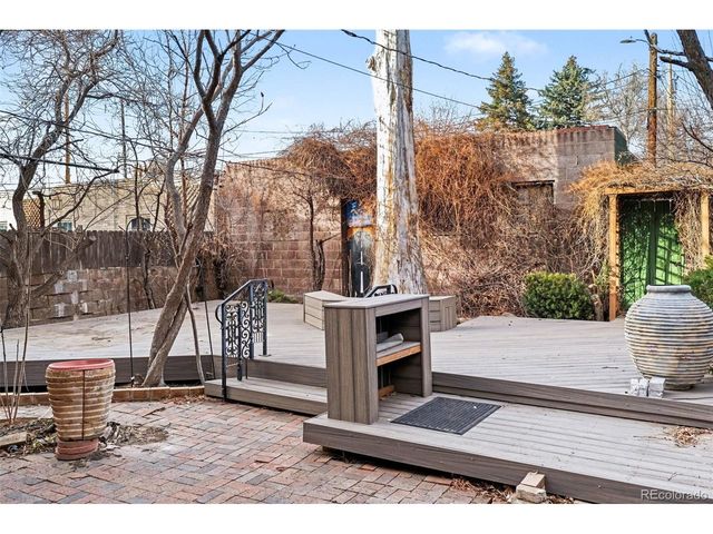 4037 E 17th Avenue Pkwy, Denver, CO 80220