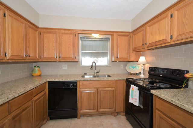 6011 Arboles Drive, Houston, TX 77035