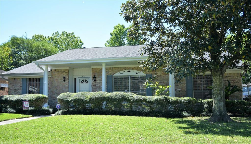 6011 Arboles Drive, Houston, TX 77035