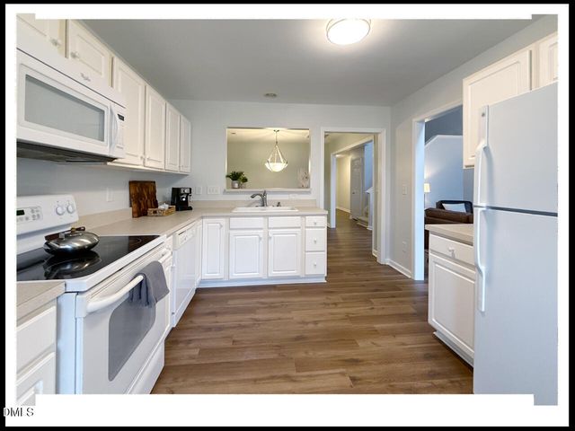 1284 Collegian Terrace, Winston-salem, NC 27106