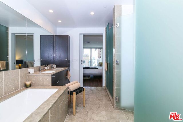 6250 HOLLYWOOD Boulevard 10N, Los Angeles, CA 90028