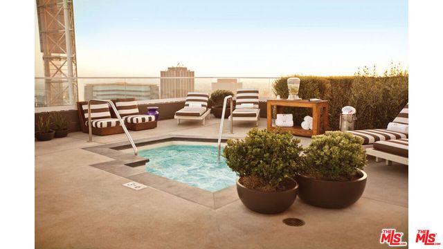 6250 HOLLYWOOD Boulevard 10N, Los Angeles, CA 90028