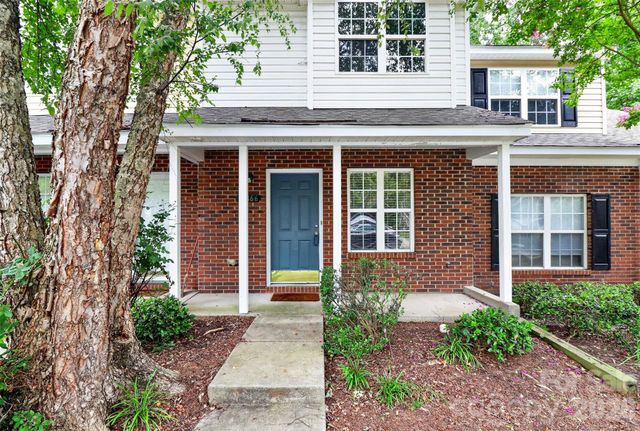 10866 Holly Ridge Boulevard, Charlotte, NC 28216