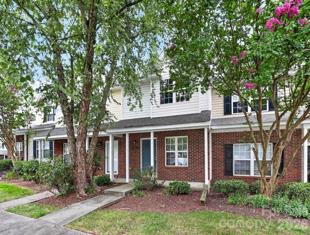 10866 Holly Ridge Boulevard, Charlotte, NC 28216
