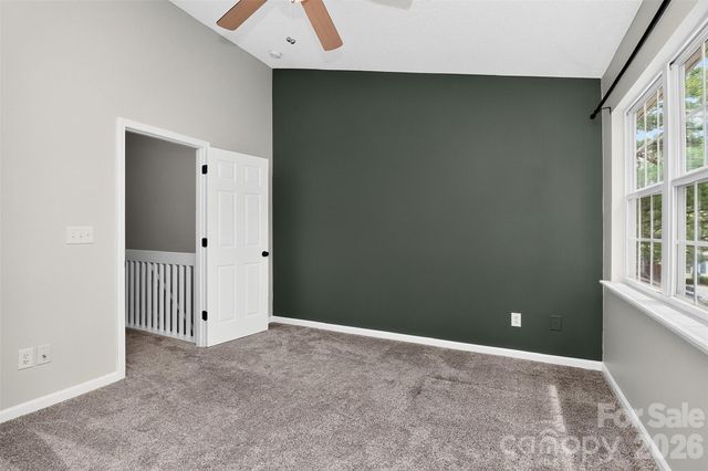 10866 Holly Ridge Boulevard, Charlotte, NC 28216