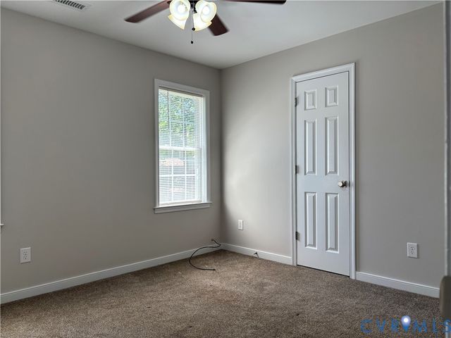 8294 Christopher Paul Dr, Mechanicsville, VA 23111