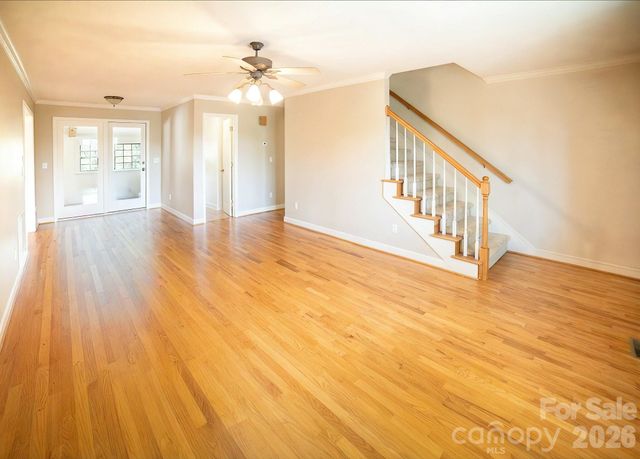 1421 Windsor Street NE, Lenoir, NC 28645