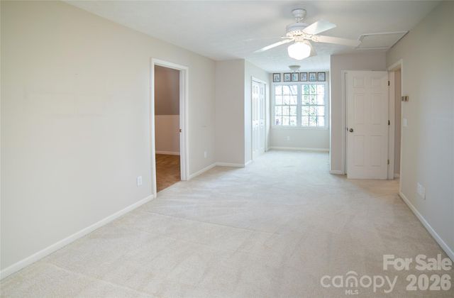 1421 Windsor Street NE, Lenoir, NC 28645