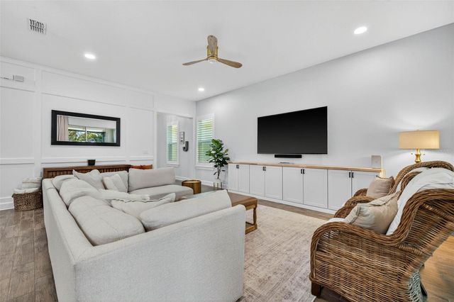 10522 CARDERA DRIVE, Riverview, FL 33578