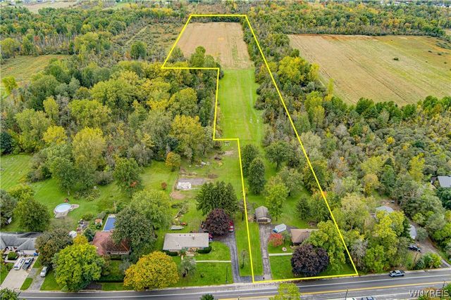6775 Bear Ridge Road, Pendleton, NY 14094