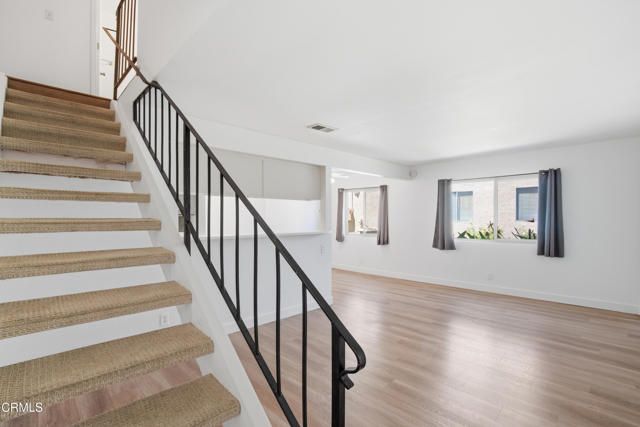 2057 Calle La Sombra 3, Simi Valley, CA 93063