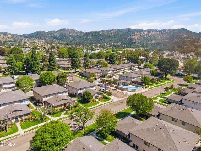 2057 Calle La Sombra 3, Simi Valley, CA 93063