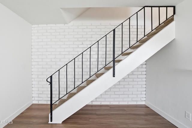 2057 Calle La Sombra 3, Simi Valley, CA 93063