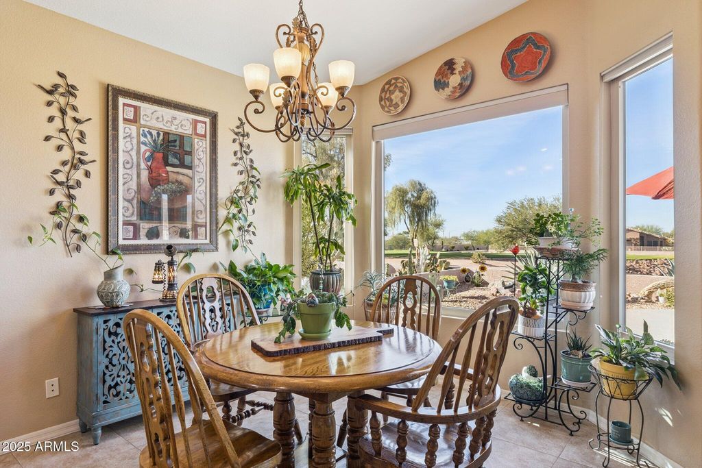 Image 12 of property listing at 6740 S FAIRWAY Drive, Gold Canyon, AZ 85118