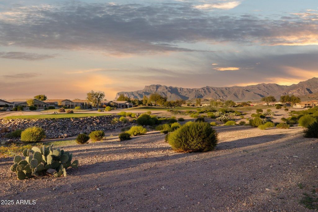Image 51 of property listing at 6740 S FAIRWAY Drive, Gold Canyon, AZ 85118
