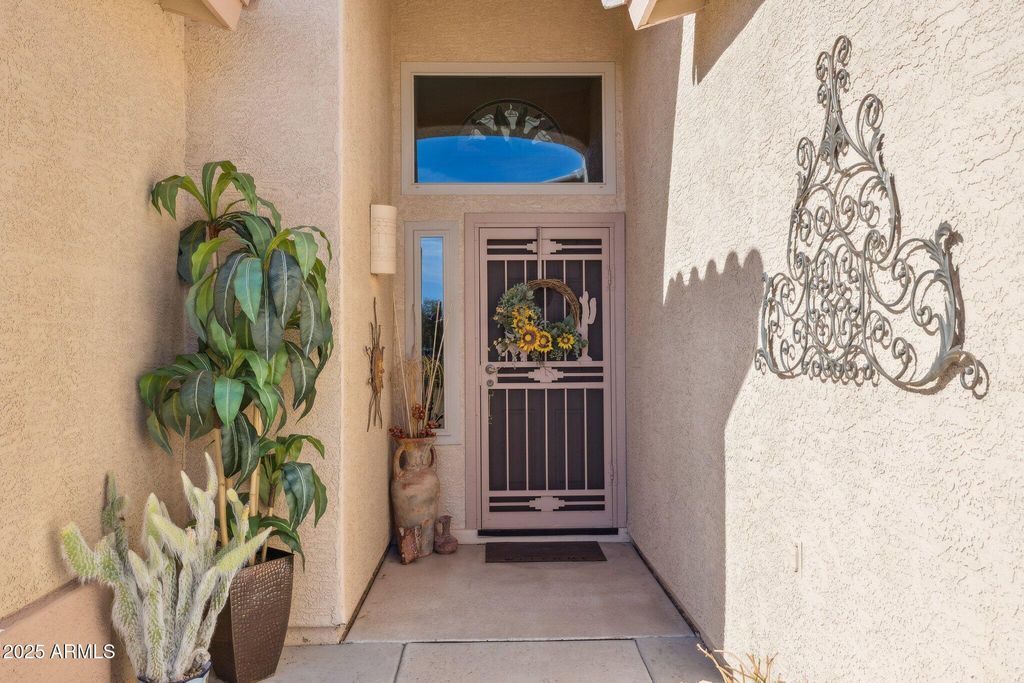 Image 6 of property listing at 6740 S FAIRWAY Drive, Gold Canyon, AZ 85118