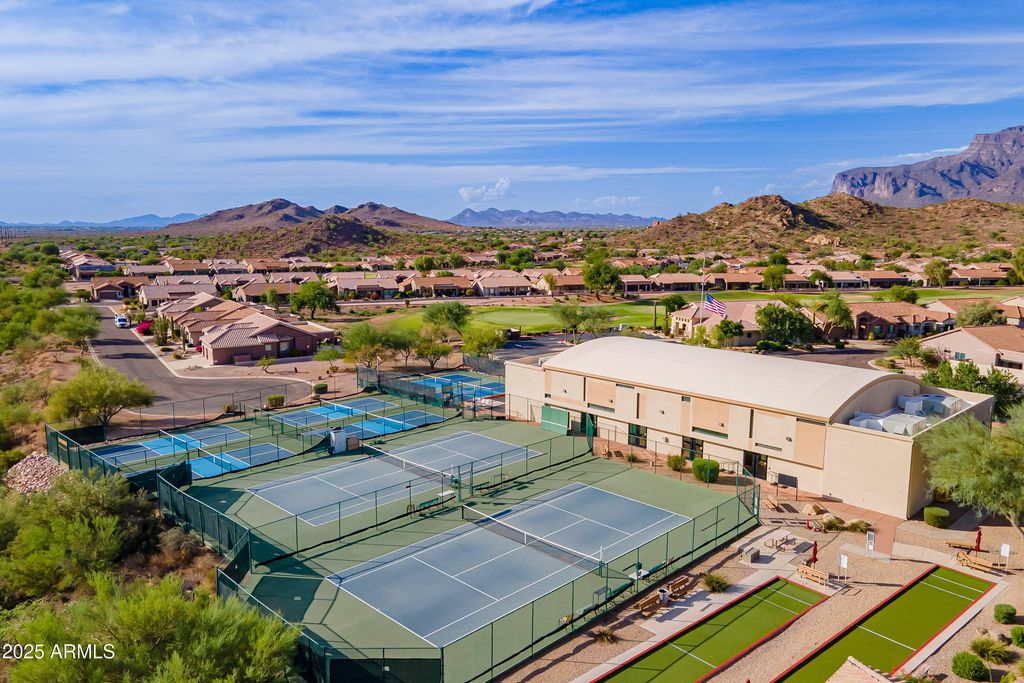 Image 64 of property listing at 6740 S FAIRWAY Drive, Gold Canyon, AZ 85118