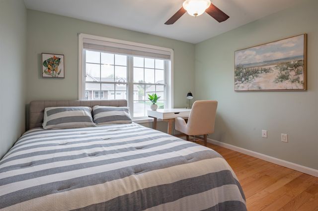 14 Weymouth Court, Hudson, NH 03051