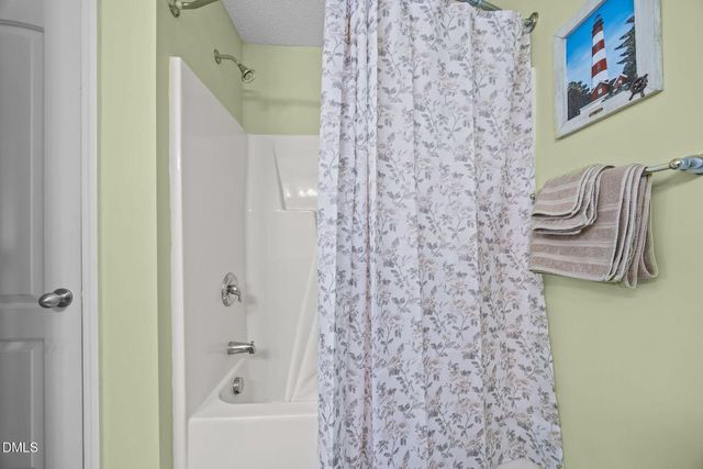 2503 Macdougall Drive, Burlington, NC 27217