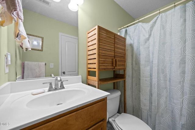 2503 Macdougall Drive, Burlington, NC 27217