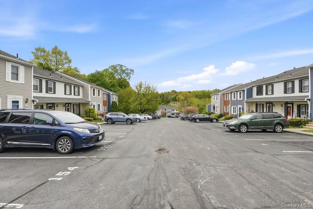 708 Mallard Way, Peekskill, NY 10566