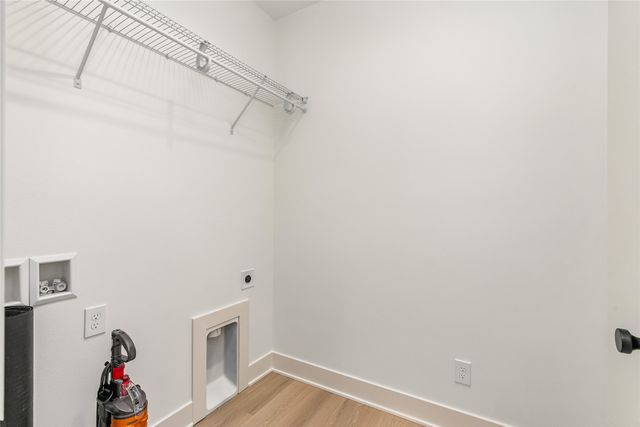 1560 NW Parkside Lane, Waukee, IA 50263