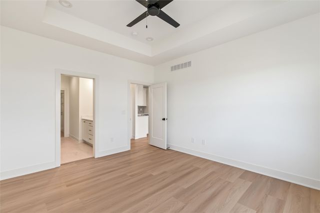 1560 NW Parkside Lane, Waukee, IA 50263