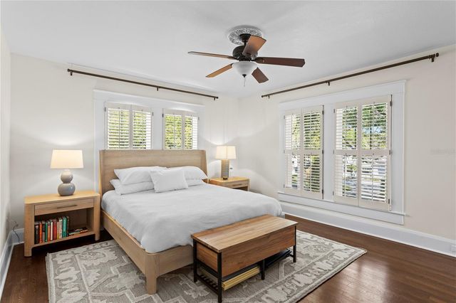 2810 W MORRISON AVENUE, Tampa, FL 33629