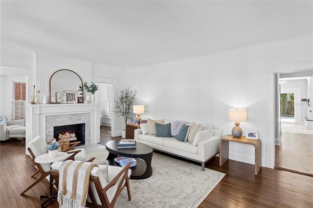 2810 W MORRISON AVENUE, Tampa, FL 33629