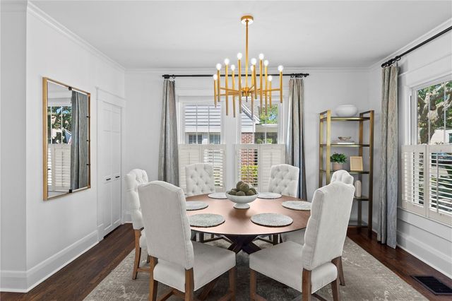 2810 W MORRISON AVENUE, Tampa, FL 33629