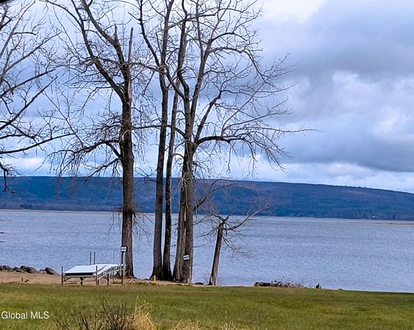 121 Bushnell Road, Mayfield, NY 12117