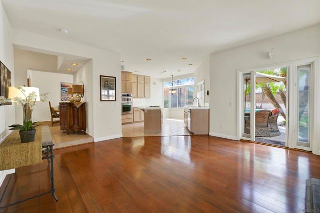 12462 Mona Lisa Street, San Diego, CA 92130