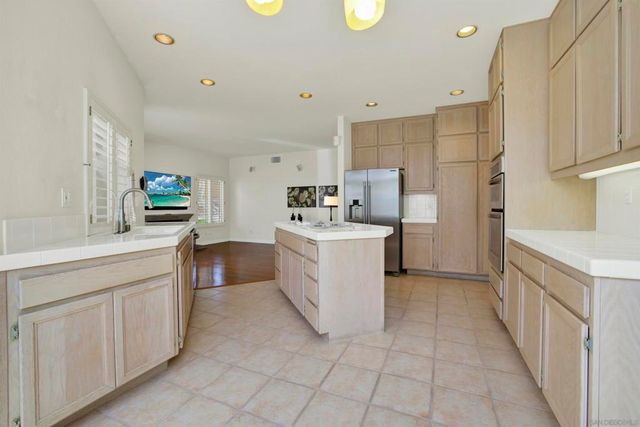 12462 Mona Lisa Street, San Diego, CA 92130