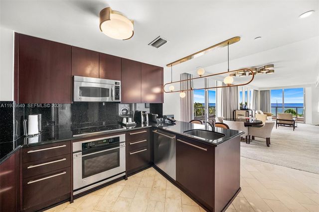 4391 Collins Ave 410, Miami Beach, FL 33140