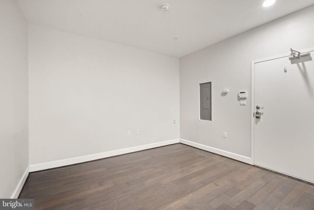 10353 MAIN ST, Fairfax, VA 22030