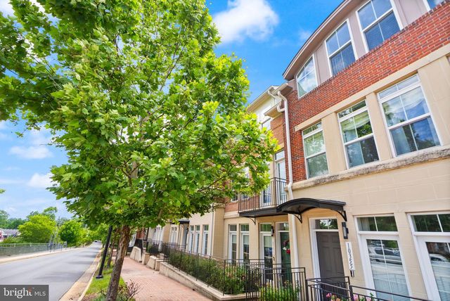 10353 MAIN ST, Fairfax, VA 22030