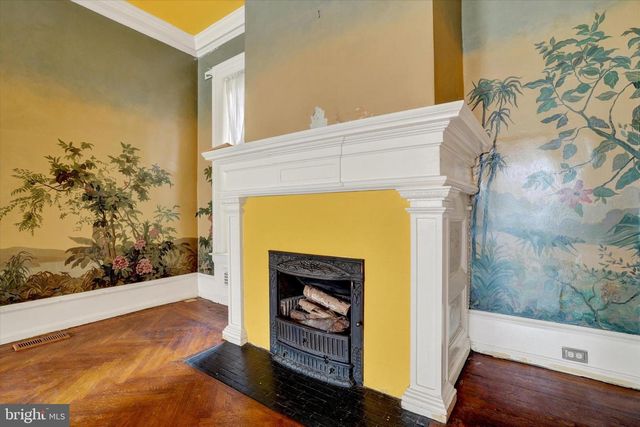 228 E. MARKET ST., York, PA 17403