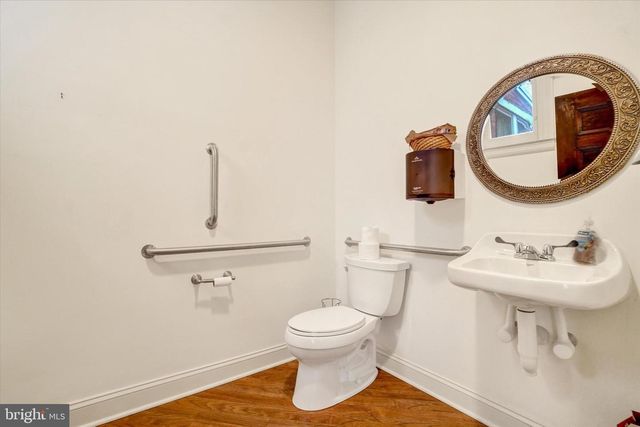 228 E. MARKET ST., York, PA 17403
