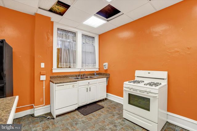 228 E. MARKET ST., York, PA 17403
