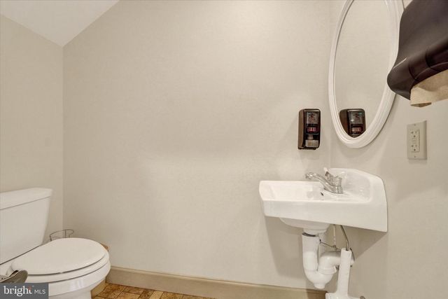 228 E. MARKET ST., York, PA 17403