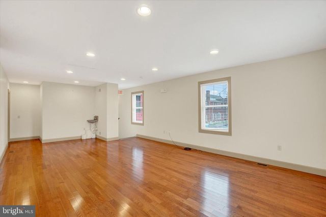 228 E. MARKET ST., York, PA 17403