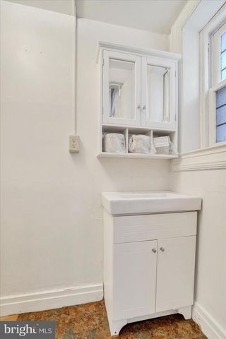 228 E. MARKET ST., York, PA 17403