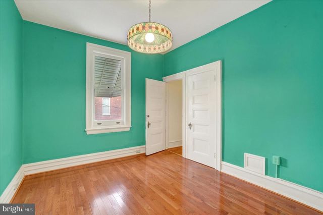 228 E. MARKET ST., York, PA 17403