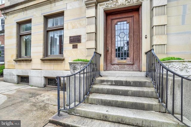 228 E. MARKET ST., York, PA 17403