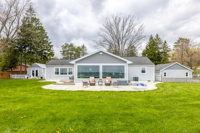 6655 Lakeshore Road, Lexington, MI 48450