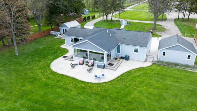 6655 Lakeshore Road, Lexington, MI 48450